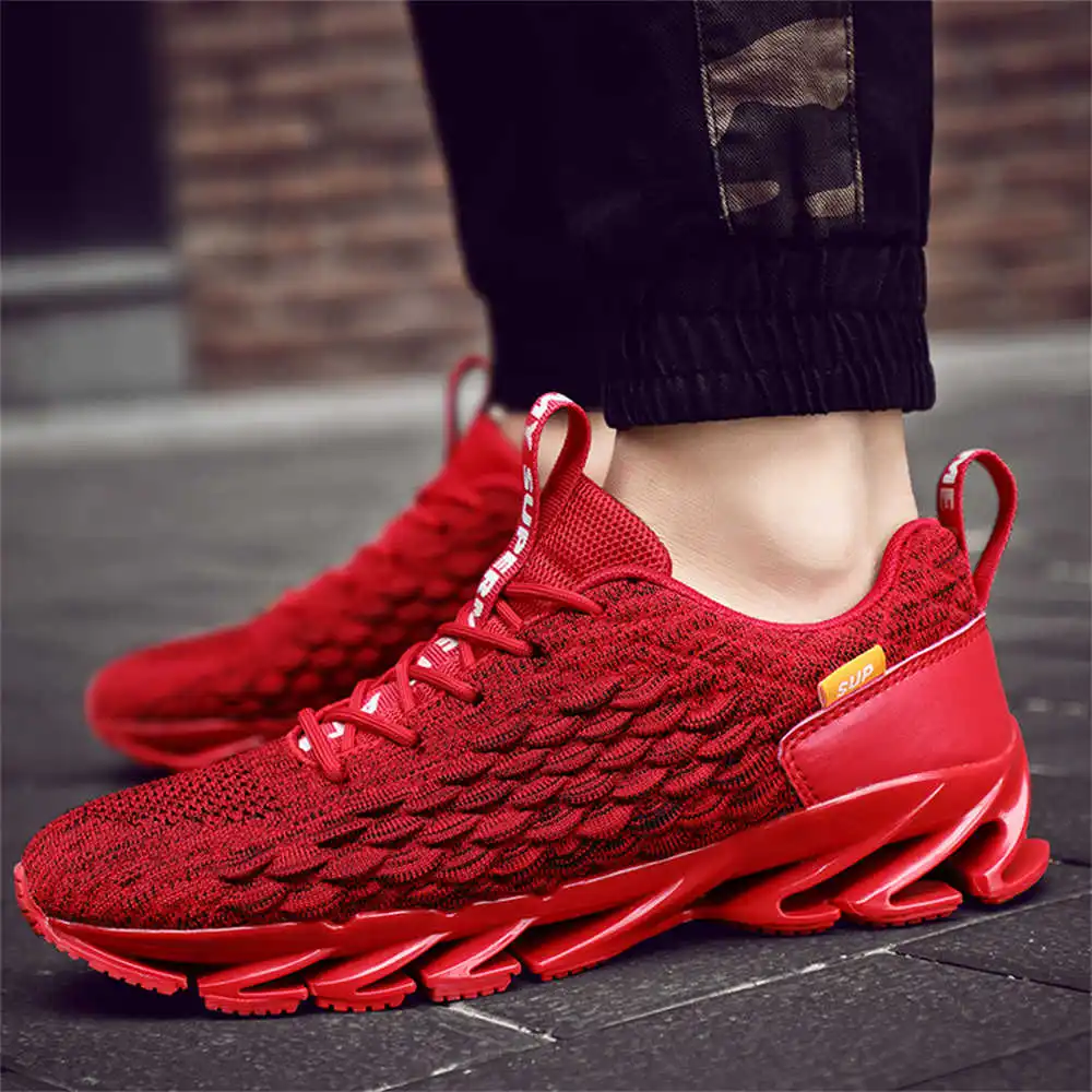 size 44 size 39 walking shoes  - Golf Ball Premium のレビューと価格