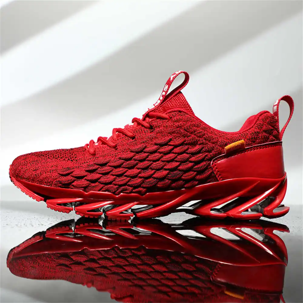 size 44 size 39 walking shoes  - Golf Ball Premium のレビューと価格