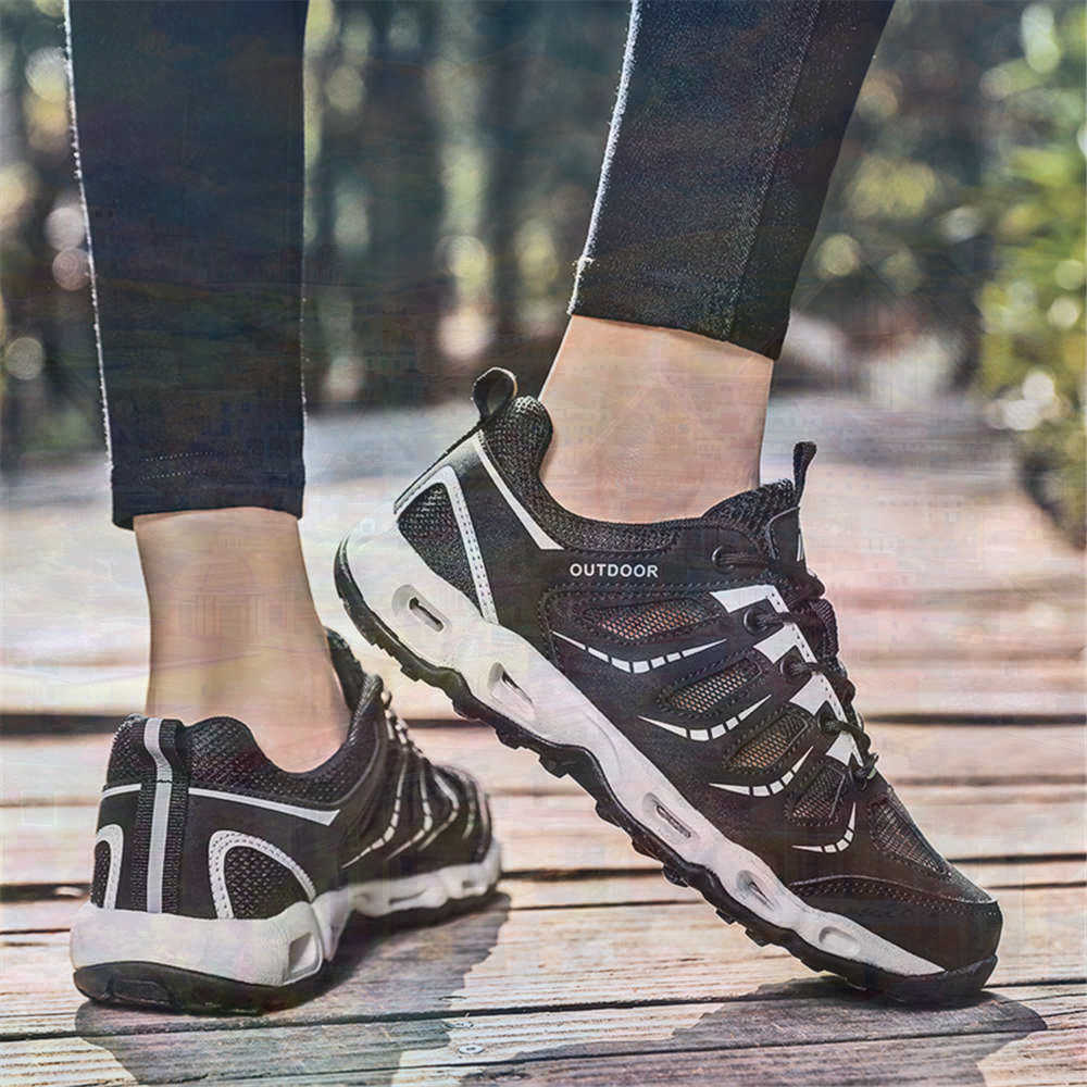 Sumer Round Tip Silver Sneaker - Golf Ball Premium のレビューと価格